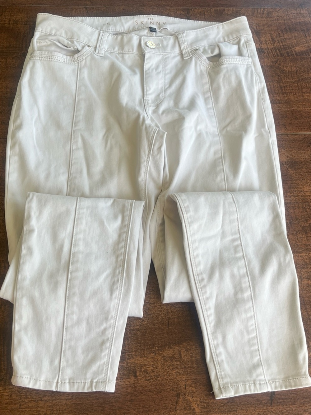 WHBM Off White Skinny Jeans Metallic 
Embellished Pockets Casual Chic Size 6